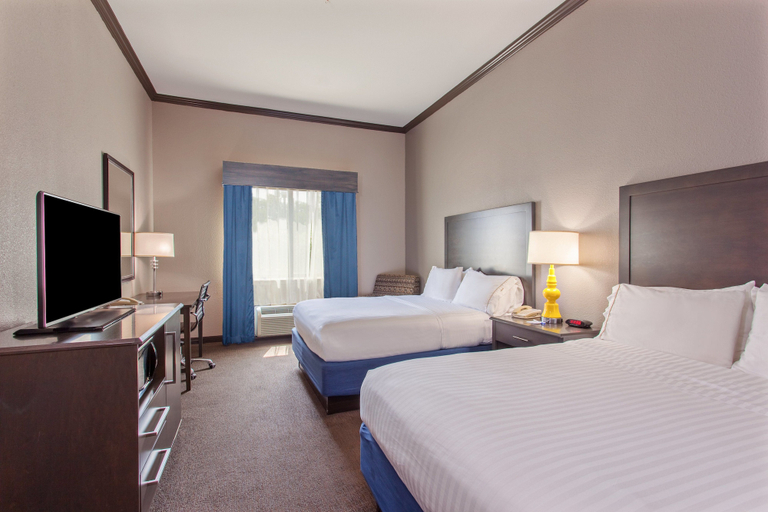 Bedroom 3, Holiday Inn Express & Suites WHARTON by IHG, Wharton