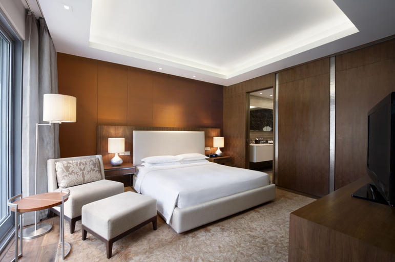 Bedroom 3, Grand Hyatt Mumbai Hotel & Residences, Mumbai Suburban