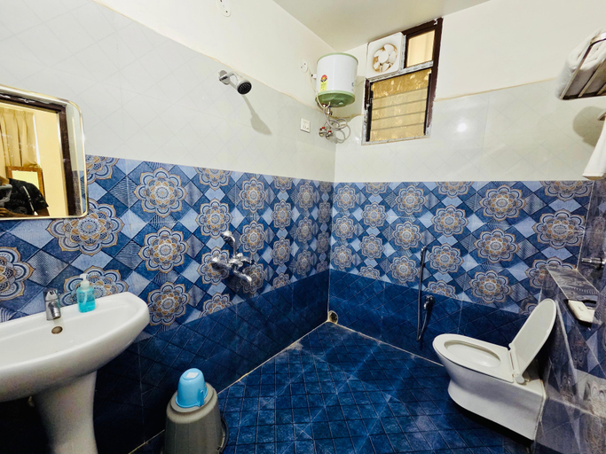Bathroom 4, HOTEL DREAM PALACE, Patna