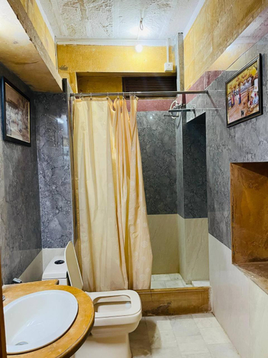 Bathroom 3, Hotel Oasis Haveli, Jaisalmer