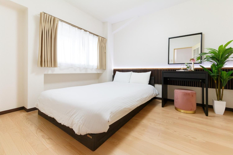 Bedroom 2, Doyuhioka - Vacation STAY 17175, Osaka