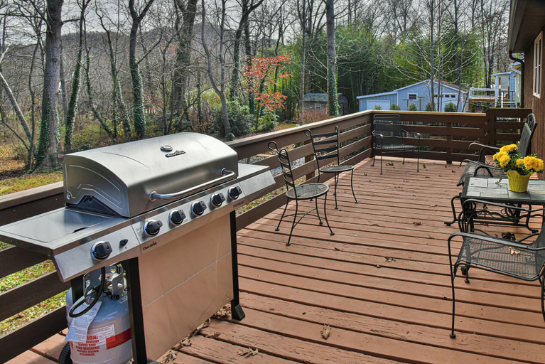 Food & Drinks, Greenway Getaway, Buncombe