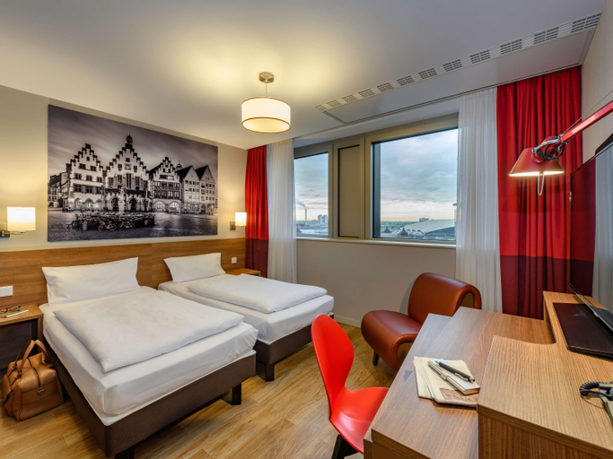 Bedroom 4, Aparthotel Adagio Frankfurt City Messe, Frankfurt am Main