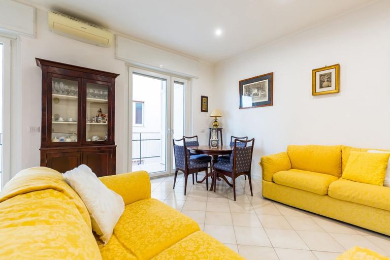 Room 4, Appartamento all Arenella by Wonderful Italy, Napoli