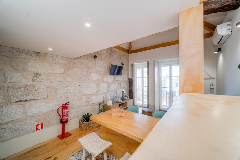 Room 4, Bonjardim City Flats - Top Floor, Porto