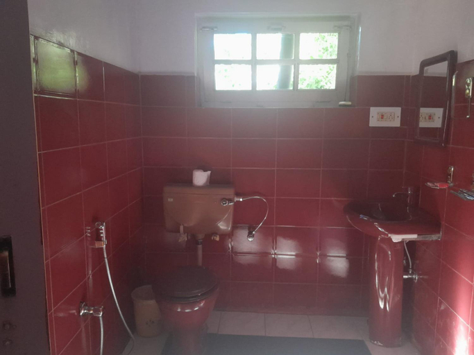 Bathroom 4, Julay Guest House, Leh