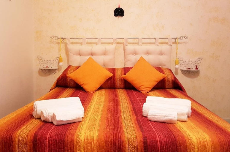 Bedroom 3, Napoli Segreta, Napoli