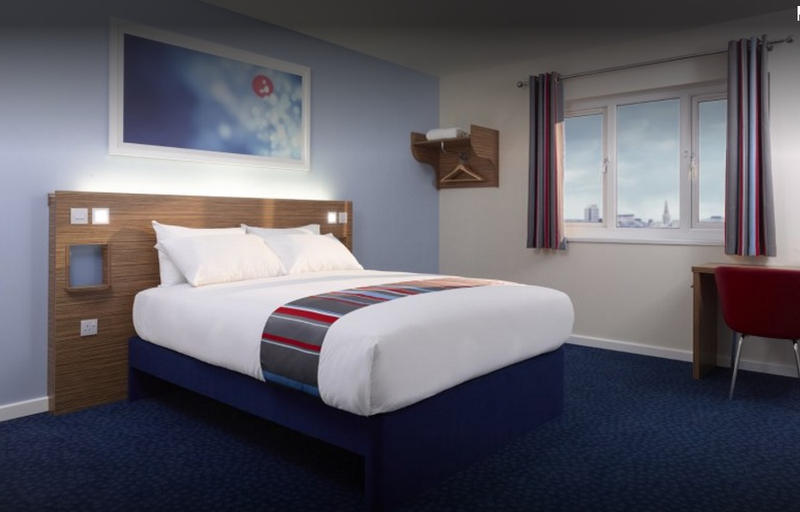 Bedroom 3, Travelodge Ashford, Kent