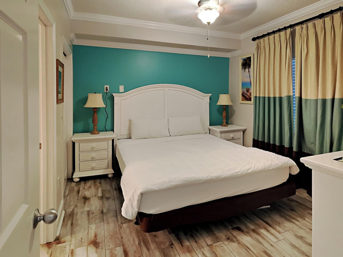Bedroom, Majestic Beach Towers I #1505 by Resort Collection, Bay