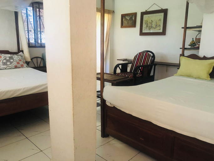 Others 5, Hotel Chez Tranquilllle, Boeny