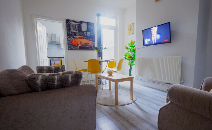 Others 5, Couldon Lodge  Family Room 3, Stoke-on-Trent