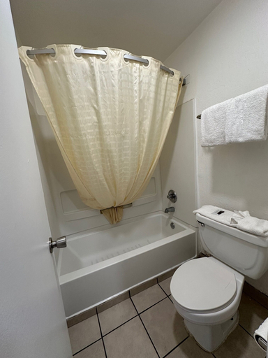 Bathroom 5, Desert Sands Inn & Suites, Bernalillo