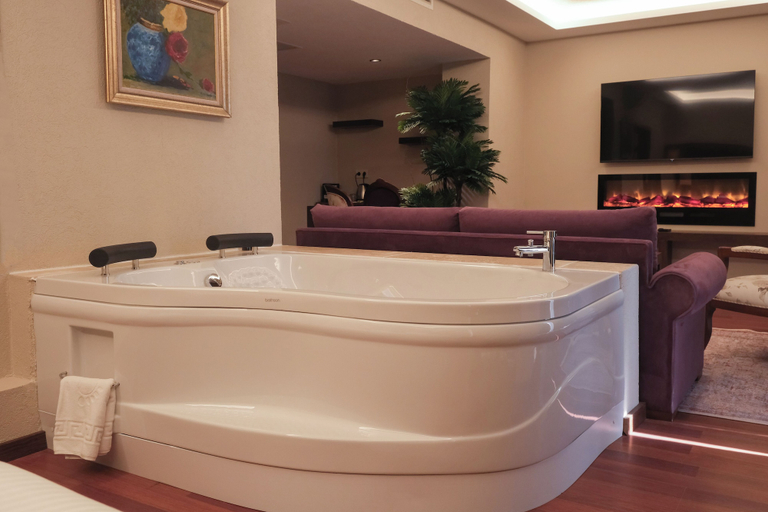 Bathroom 5, Phellos Suites, Şile