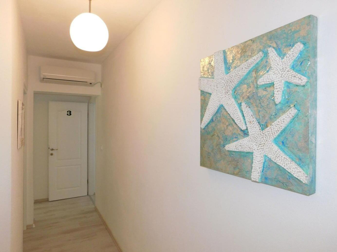 Public Area, Apartments Coloured, Selca