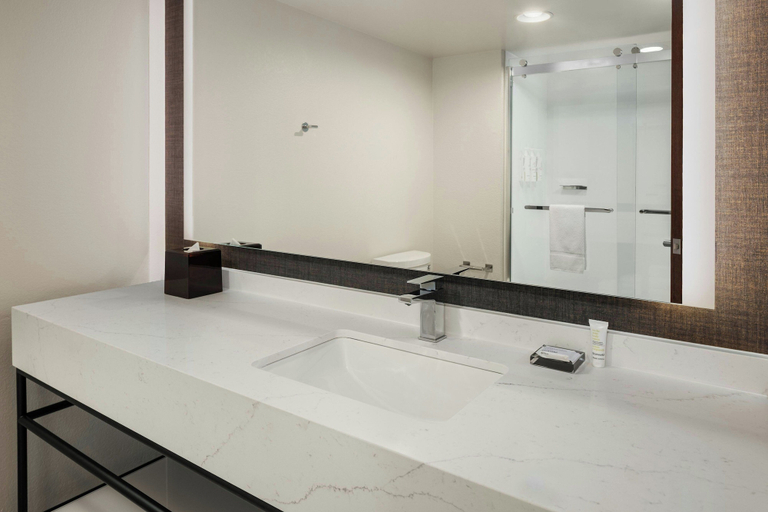 Bathroom 4