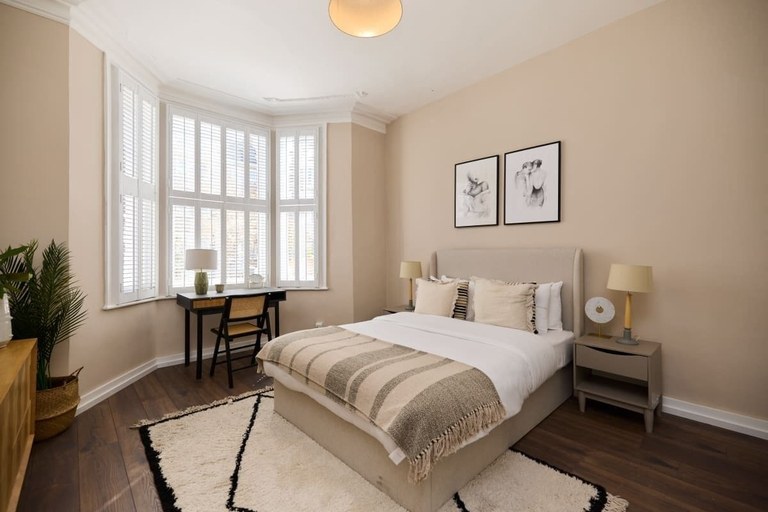 Bedroom 2, The Maida Hill Hideout - 2bdr Flat With Courtyard, London