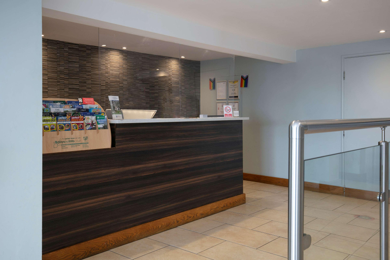 Public Area 2, Lothersdale Hotel Morecambe by Belvilla, Lancashire