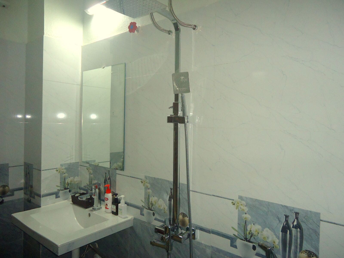 Bathroom 4, Green Space Homestay, Hoa Lư