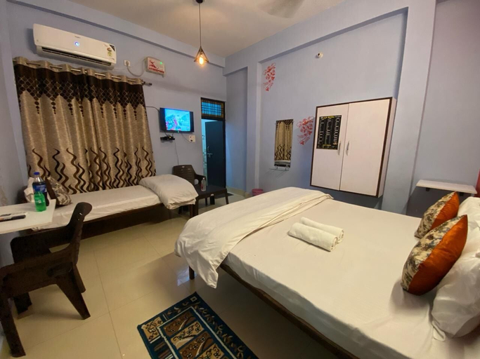 Others 4, Hotel AjS, Allahabad