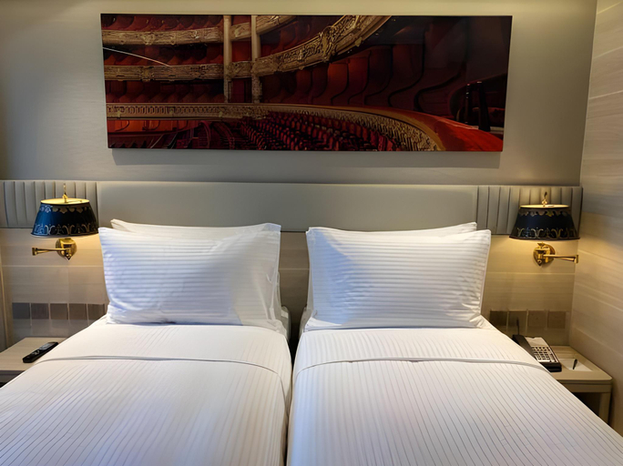 Bedroom 13