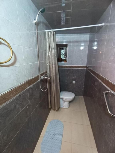 Bathroom 3, Gite Mrbie, Khénifra