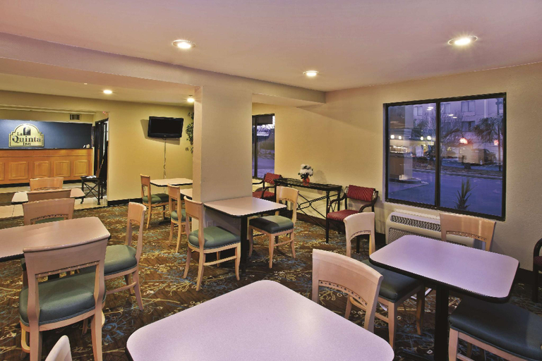 Food & Drinks 5, La Quinta Inn by Wyndham North Myrtle Beach, Horry