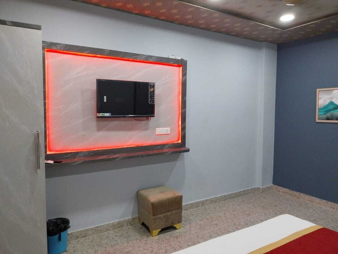 Bedroom 2, Kashi Kutir, Varanasi
