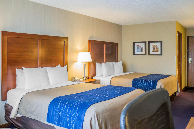 Bedroom 3, Comfort Inn Iron Mountain North, Dickinson