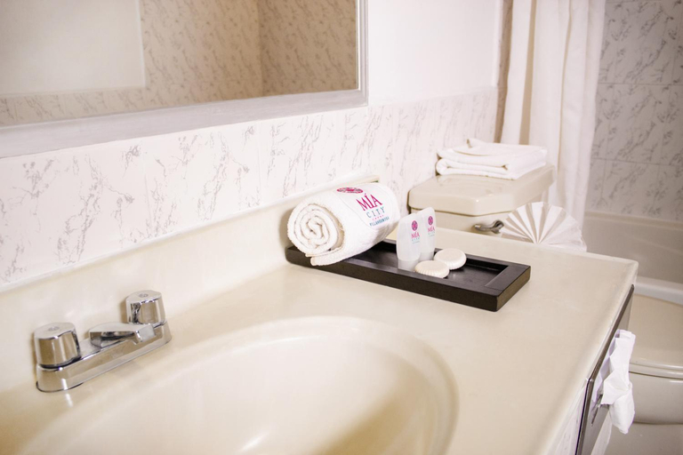 Bathroom 3, Mia City Villa Hermosa, Centro