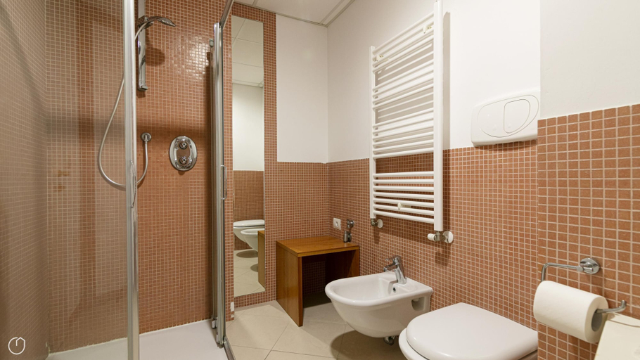 Bathroom 5, Residenza Excelsior 702, Chieti