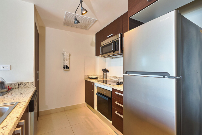 Others 4, Beachfront Condos Las Olas Sleeps 6, Guayacanes