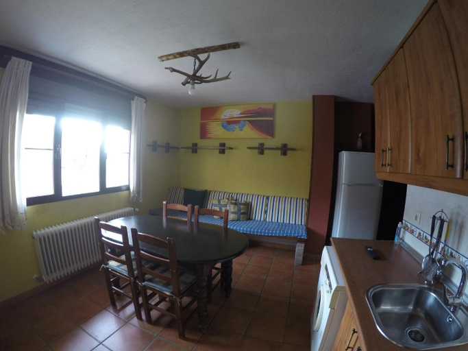 Kitchen 5, Fuente Del Gamellon, Cuenca
