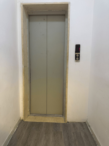 Others 5, Gate inn hotel, Wadi Essier