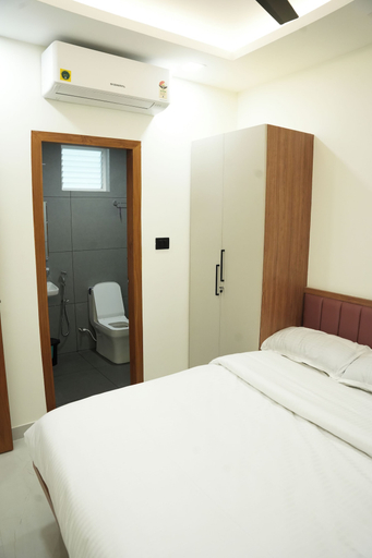 Others 5, Theeram Residency, Kozhikode
