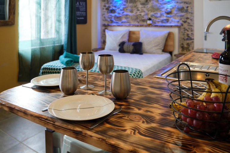 Food & Drinks 5, Perrutel - entre Bastide et cite, Aude
