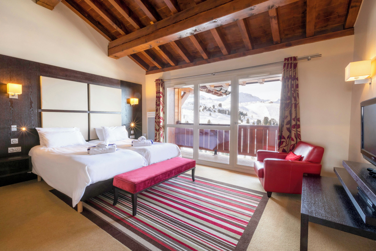 Bedroom 4, Hôtel Club MMV Les 2 Domaines, Savoie
