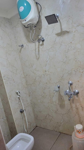 Bathroom 4, Sundaram Residency, Chennai