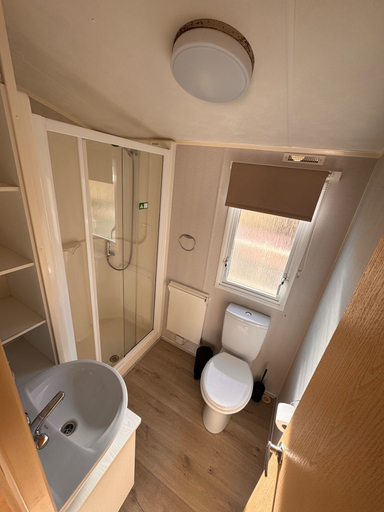 Bathroom 3, 3 Bed Caravan - Side Gated Decking, Wifi, Pets, Conwy