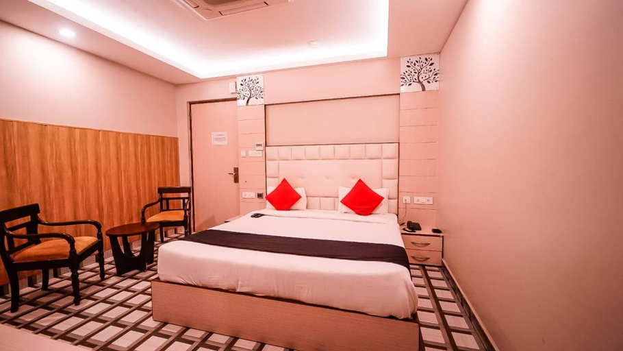Bedroom 3, HOTEL YUGANTAR & BANQUETS, Kaushambi