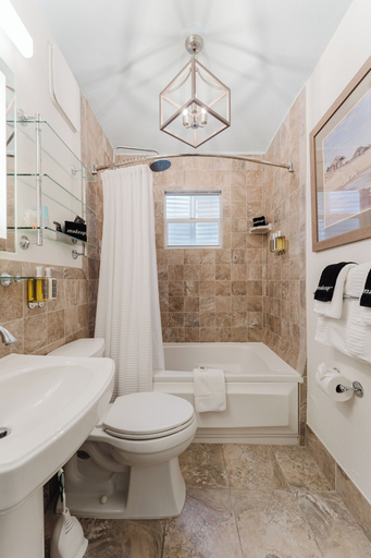 Bathroom 3, Guest House Suite, Palm Beach