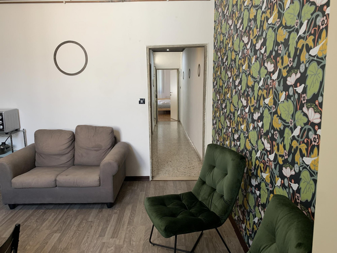 Room 4, Faenza 79 Apartment in Firenze, Florence