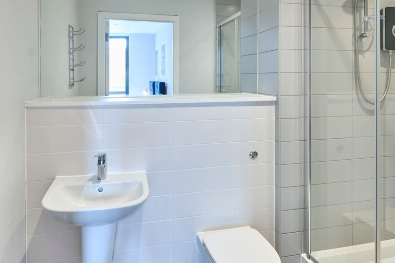 Room 3, Host Stay Crosby Gardens Apartment, Sefton