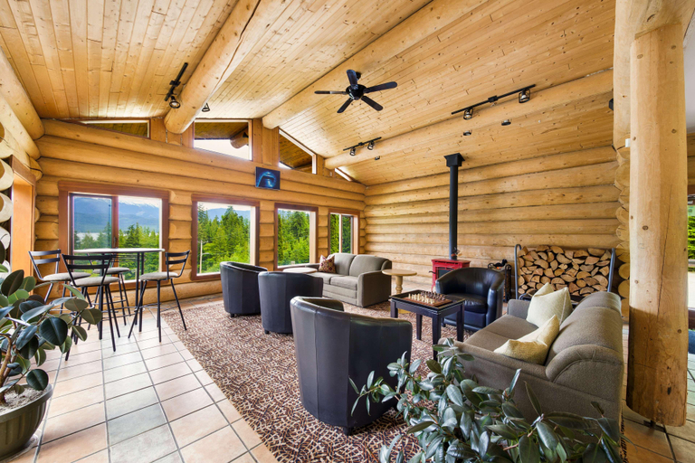 Public Area 4, Kootenay Lakeview Resort , BW Signature Collection, Central Kootenay
