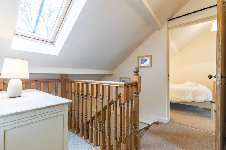 Room 4, The Barn at Brambles Farm - Sleeps 4, Hot Tub, Staffordshire