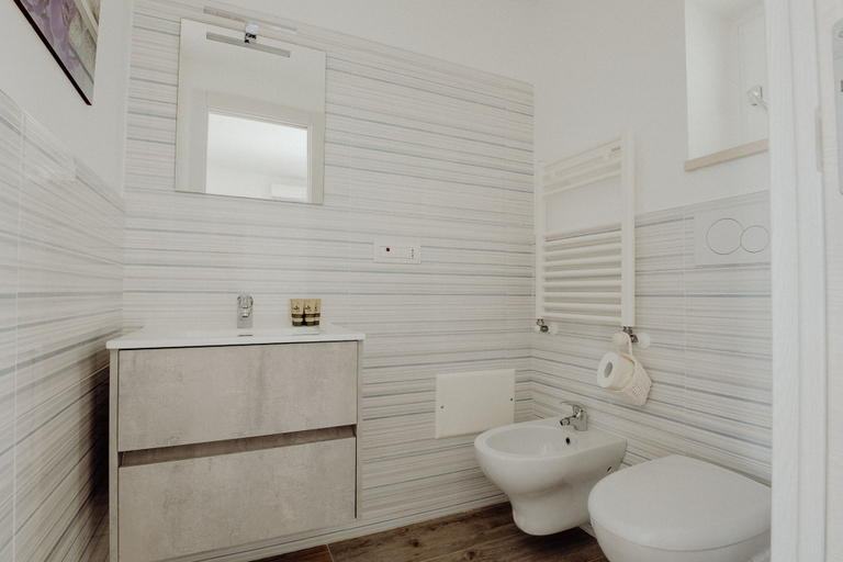 Room 2, Residenza Lamandia in Capitolo, Bari