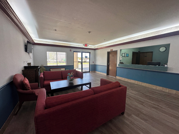 Others 4, Budget Inn, Hwy 41, Lamar