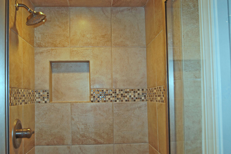 Bathroom 3, Sea Cloisters 104e, Horry