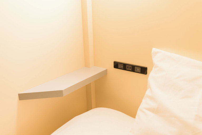 Bedroom 12