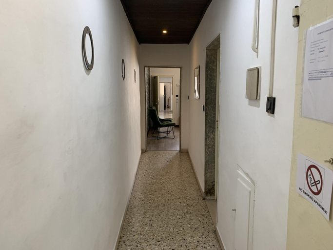 Room 3, Faenza 79 Apartment in Firenze, Florence