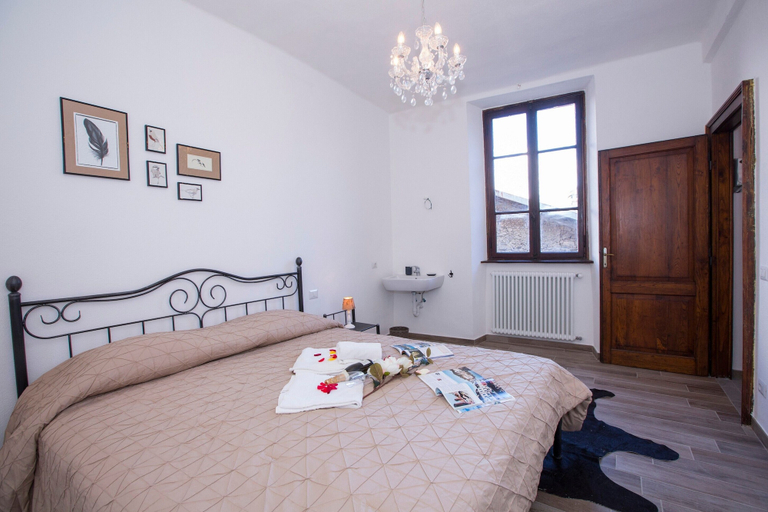 Bedroom 3, Rustico Logo Bellavista, Como